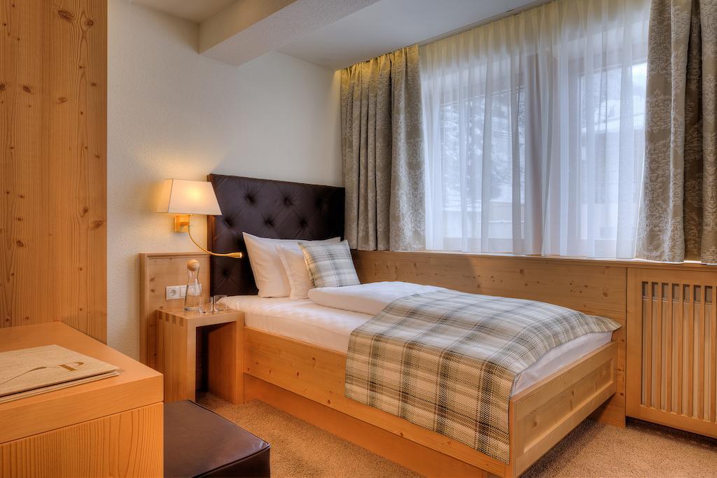 Hotel Palin Ischgl Szoba fotó